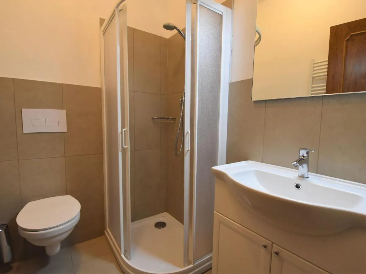 Apartment Elettra-3 By Interhome Crone 0*,